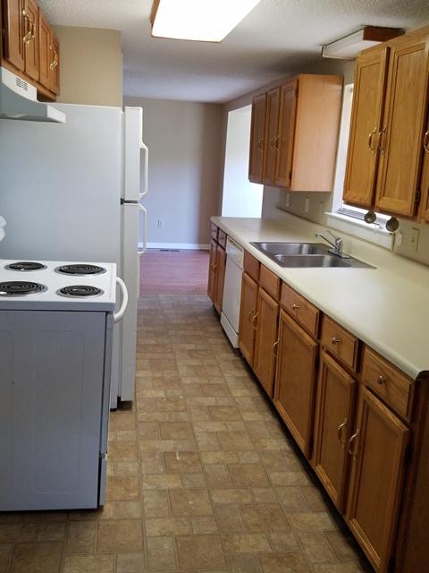 6126 Wilder Road Hixson, TN 37343 - Photo 3 of 10 20160505_140546