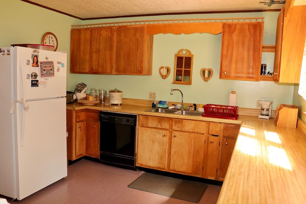 490 Glen Road Jay, NY 12941 - Photo 2 of 21 Gallery Image 2
