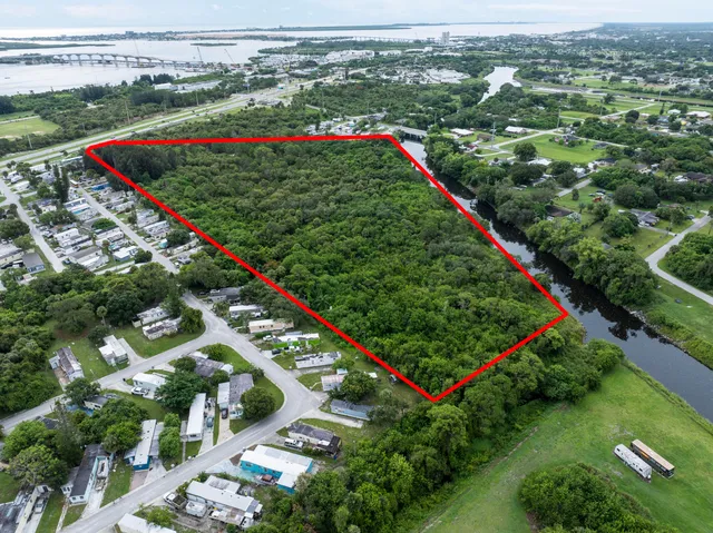 $1,950,000 | 2100 North US Highway 1, Fort Pierce, FL 34946