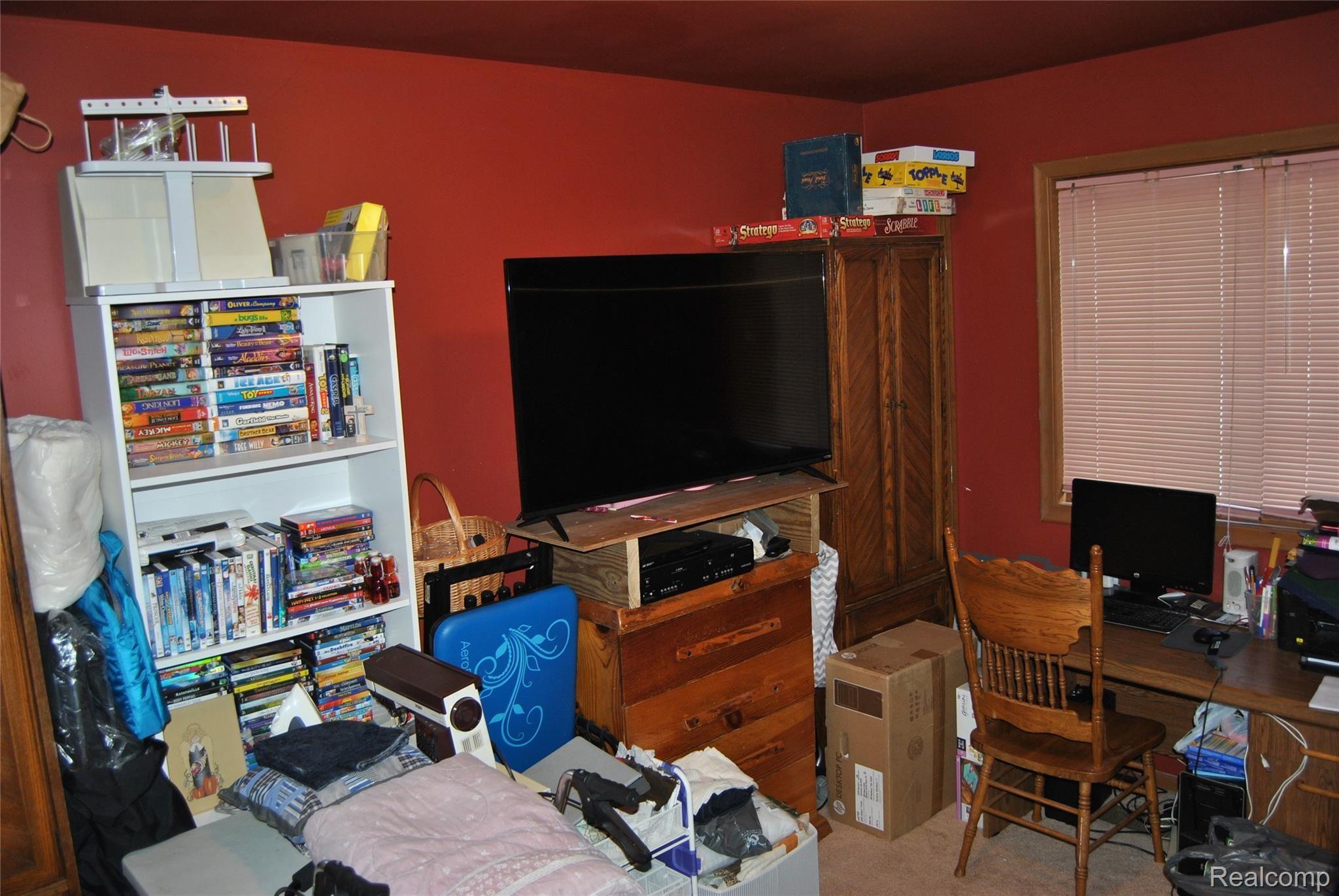 2633 East Burnside Road North Branch, MI 48461 - Photo 5 of 14 DSC_0064.JPG