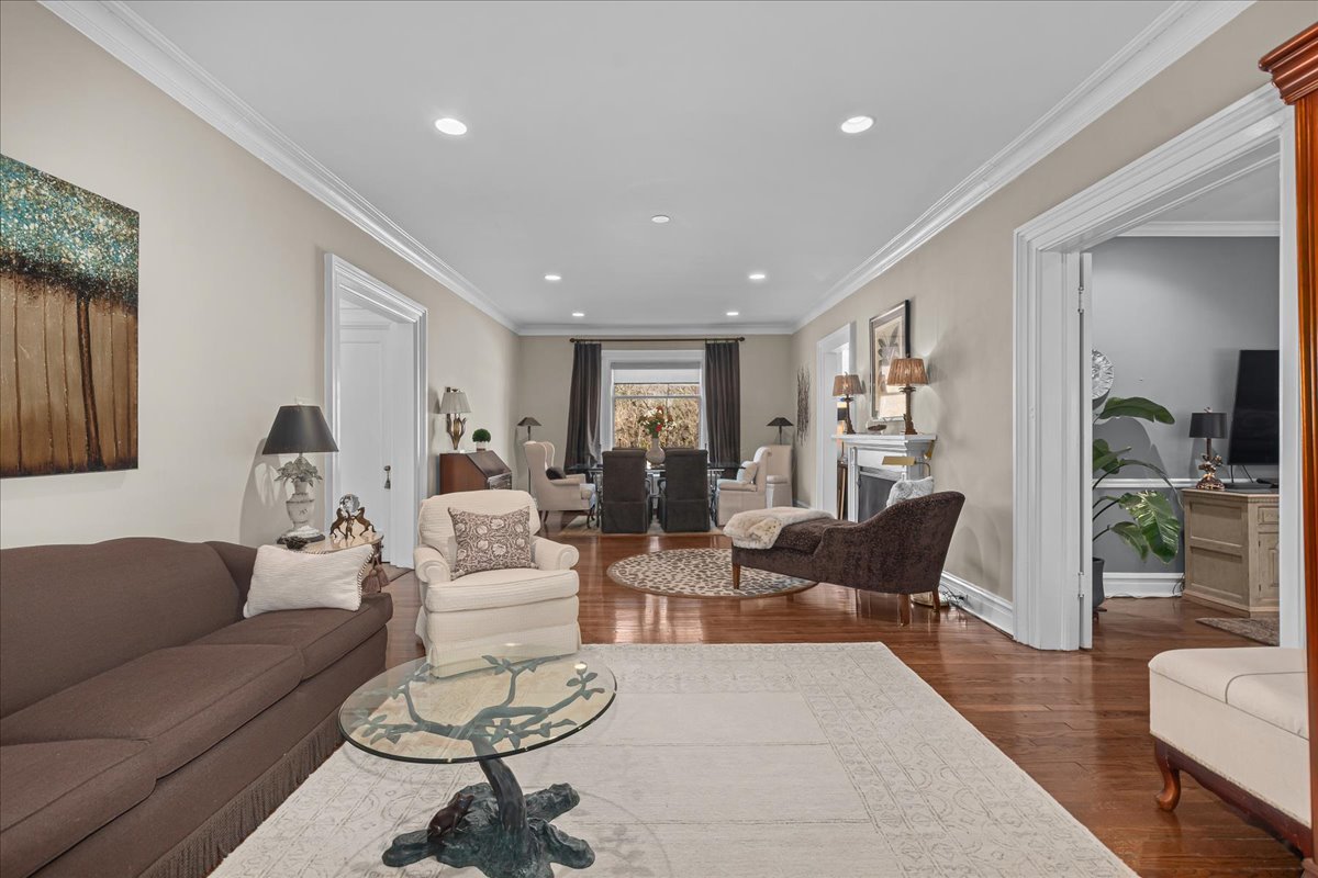 490 College Road Lake Forest, IL 60045 - Photo 20 of 49