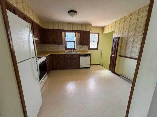 $275,000 | 1329 Conrad Drive, Winona, MN 55987