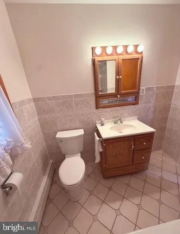 $425,000 | 1664 Glen Drive, Pasadena, MD 21122