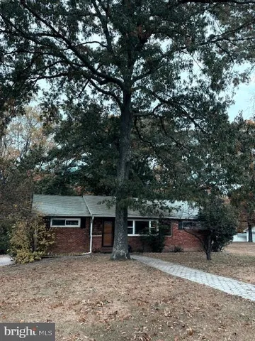 $425,000 | 1664 Glen Drive, Pasadena, MD 21122