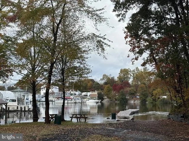 $425,000 | 1664 Glen Drive, Pasadena, MD 21122