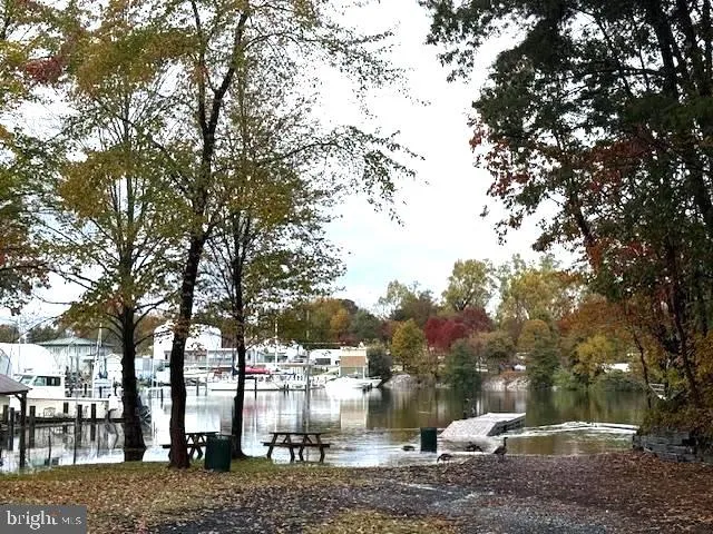 $425,000 | 1664 Glen Drive, Pasadena, MD 21122