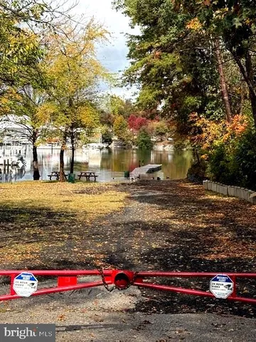 $425,000 | 1664 Glen Drive, Pasadena, MD 21122