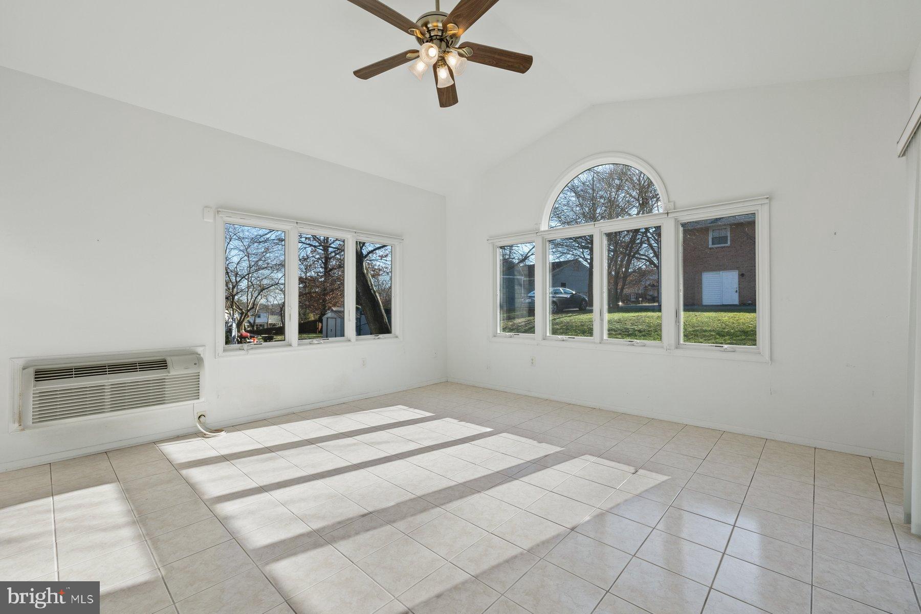 3151 Castleleigh Road Silver Spring, MD 20904 - Photo 15 of 42 Bright and airy sunlit room with large windows.