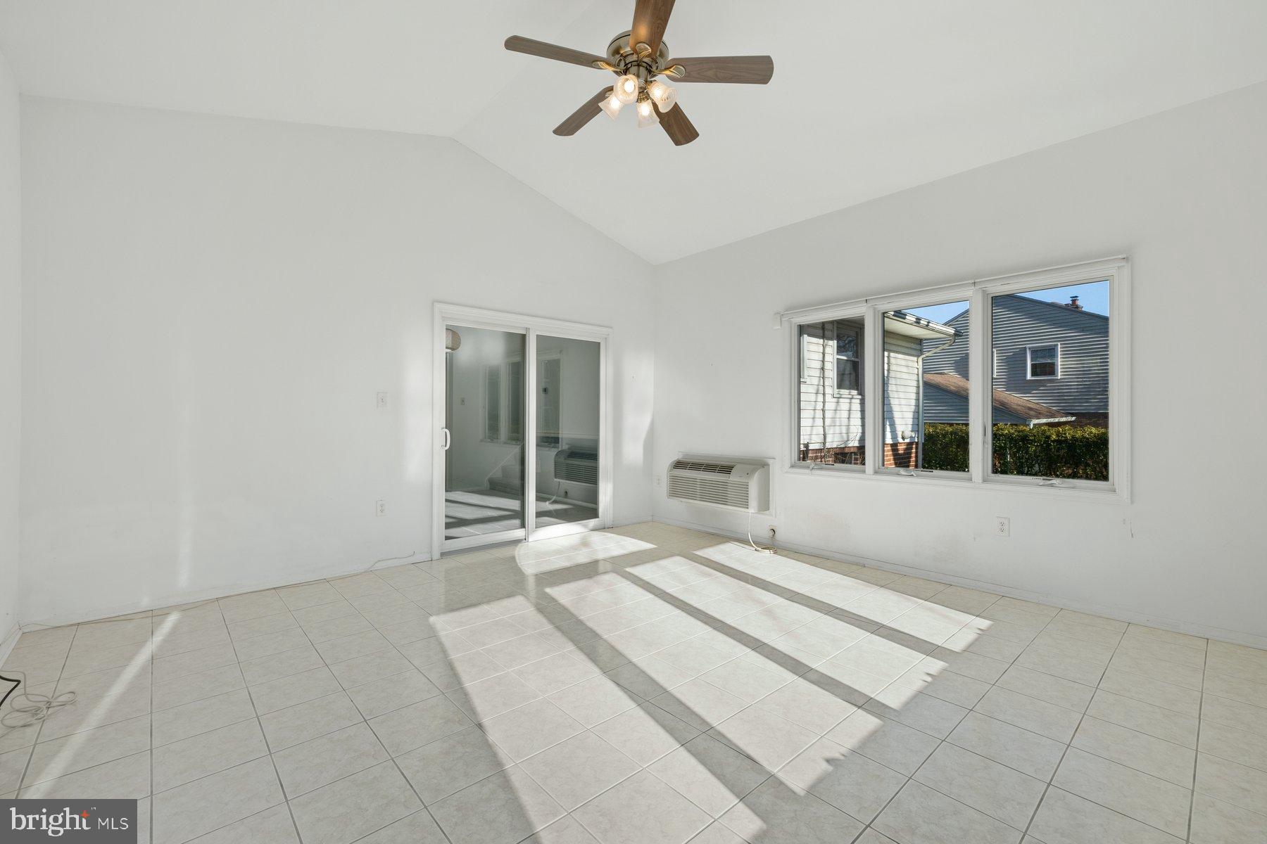 3151 Castleleigh Road Silver Spring, MD 20904 - Photo 16 of 42 Bright and airy sunlit space awaits you.