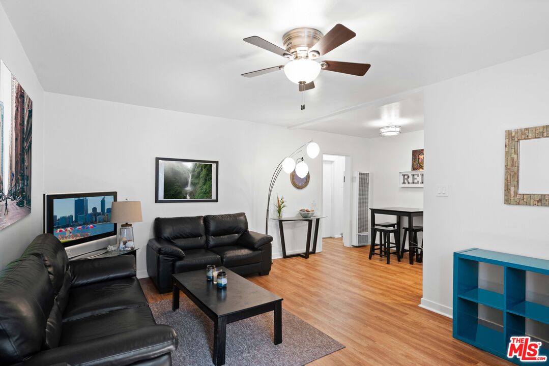 656 Indiana Avenue Venice, CA 90291 - Photo 17 of 33