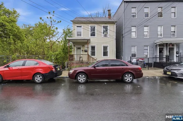 $499,000 | 31 Hillman Street, Paterson, NJ 07522
