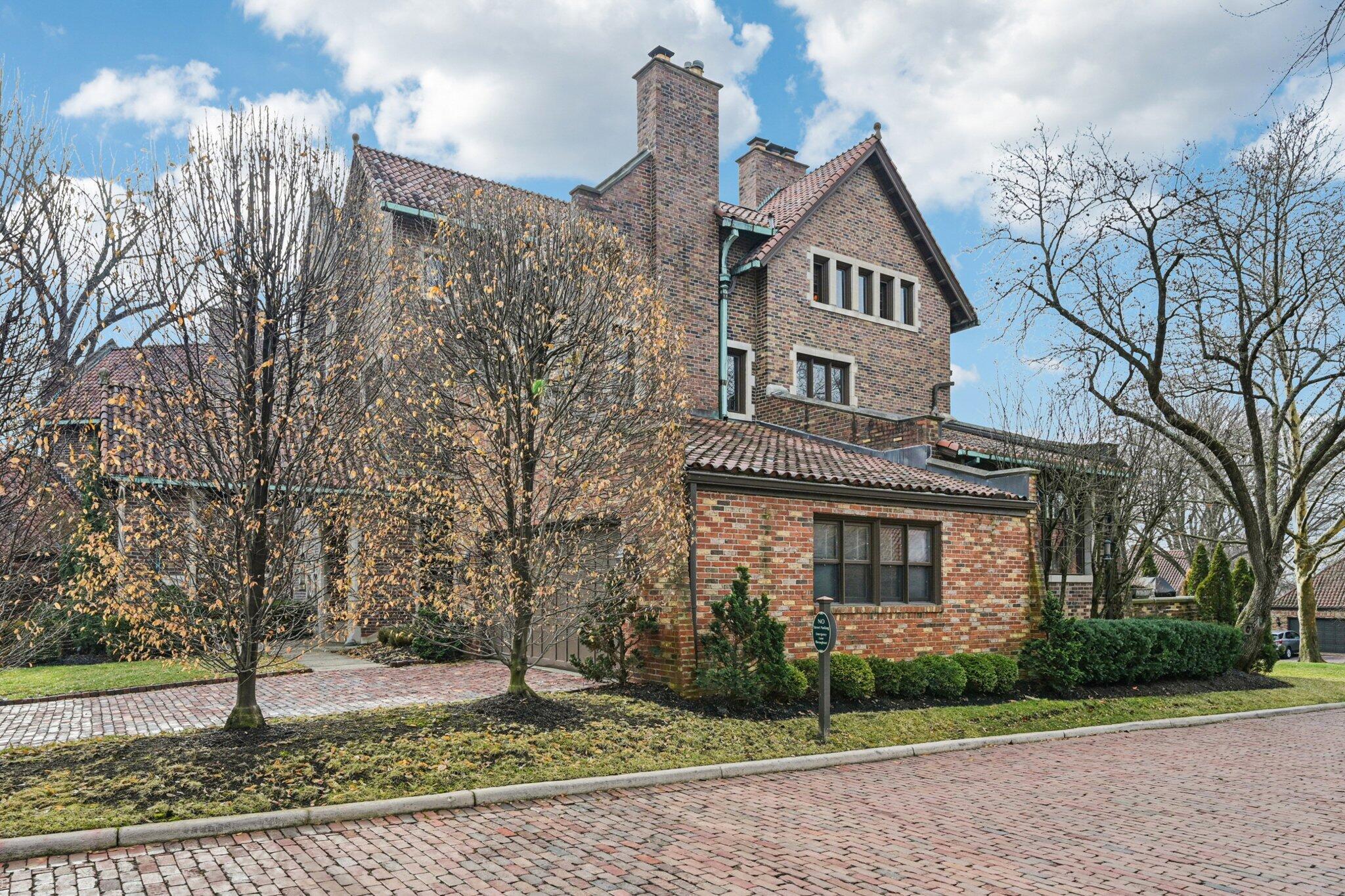 1427 Roxbury Road, Unit MANOR HOUSE NORTH Columbus, OH 43212 - Photo 111 of 131 2-web-or-mls-Roxbury Rd-S0901-002
