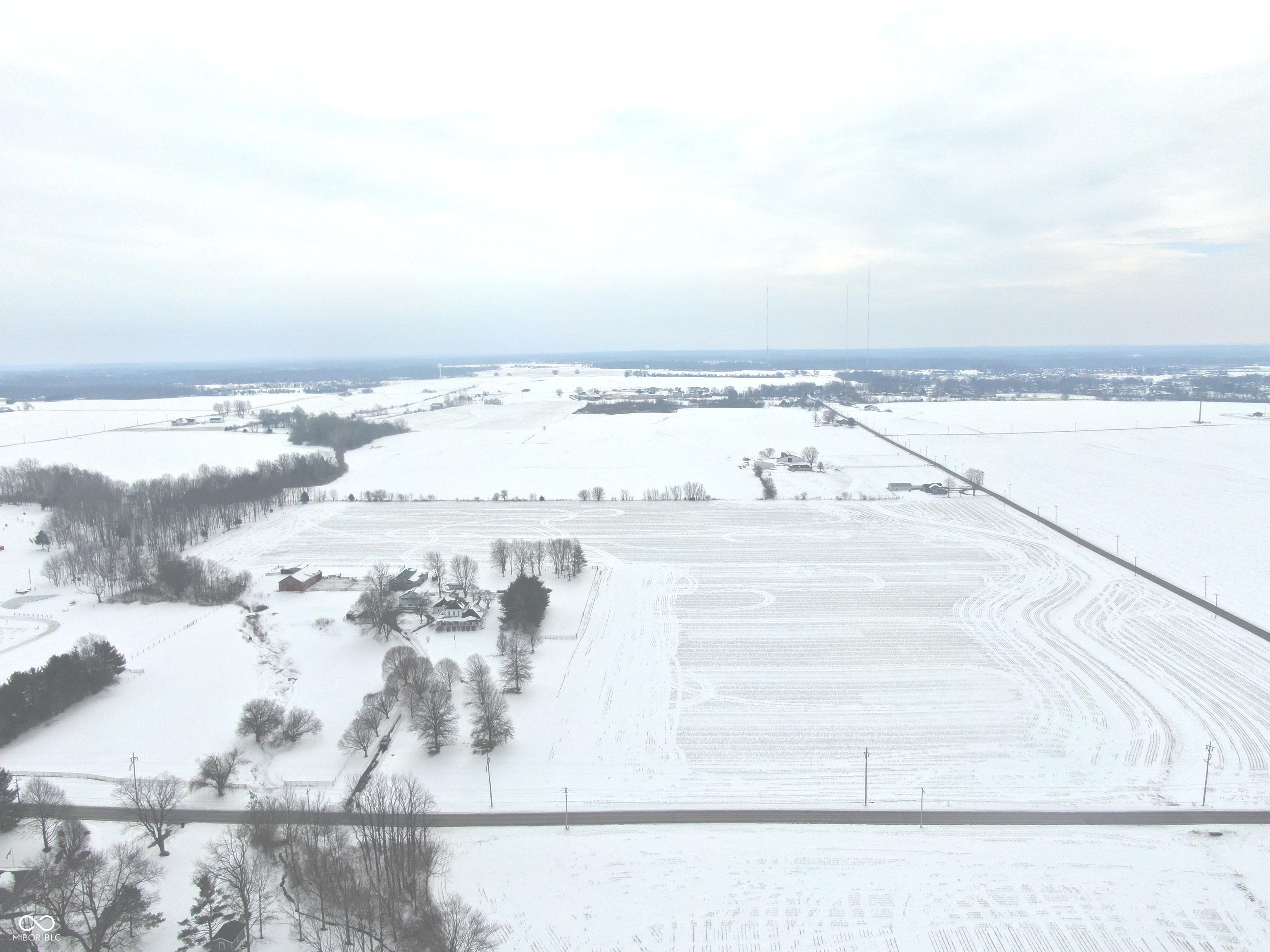 2065 West County Rd 300 South Road South Franklin, IN 46131 - Photo 3 of 13