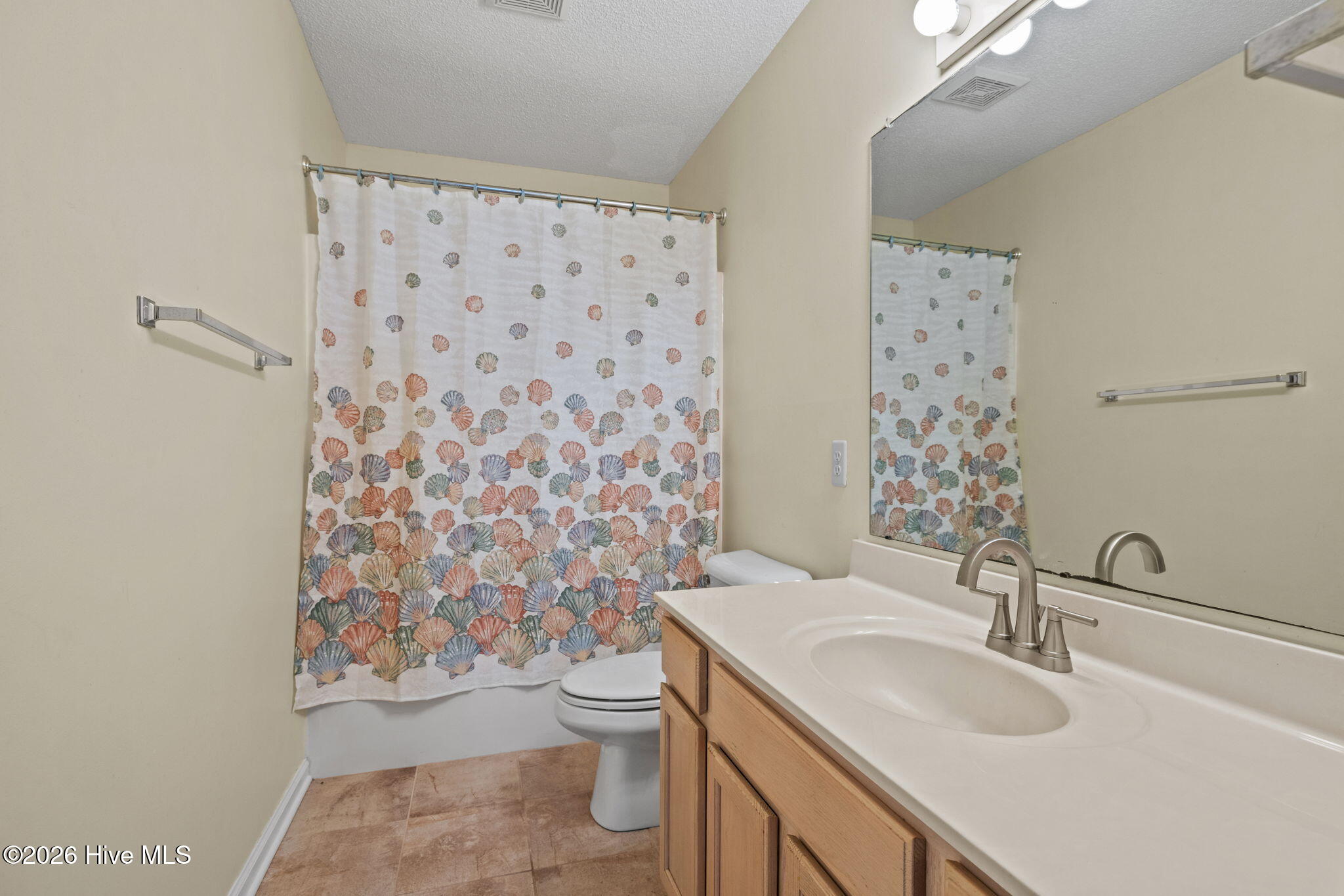 303 Barbour Road, Unit 1004 Morehead City, NC 28557 - Photo 12 of 29 Hall Bath
