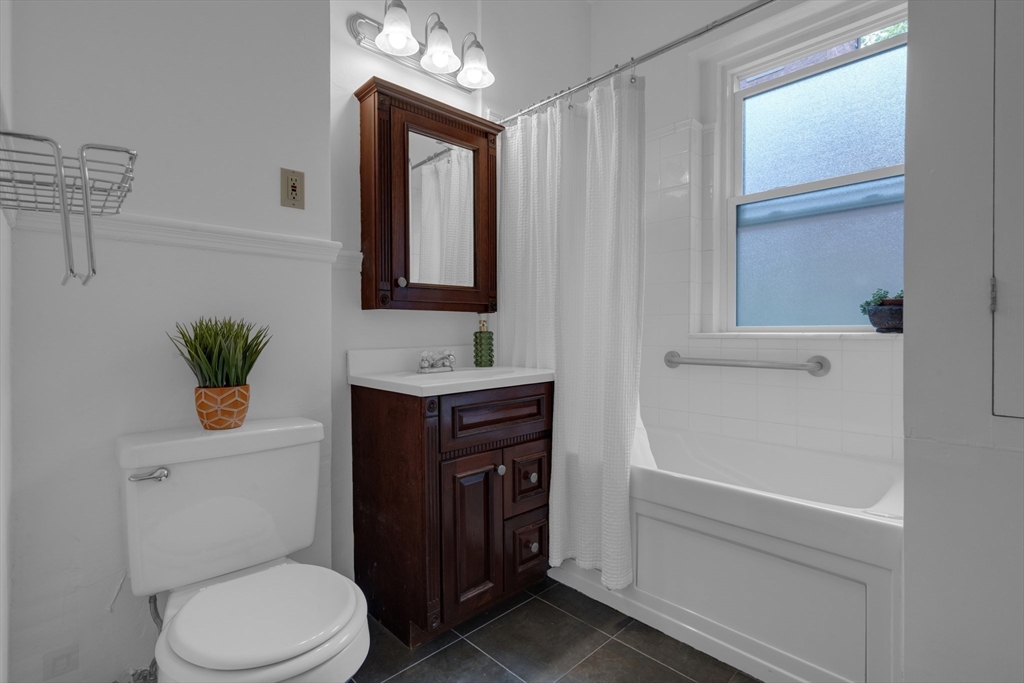 16 Beaufort Road, Unit 1 Boston, MA 02130 - Photo 20 of 25 Gallery Image 20