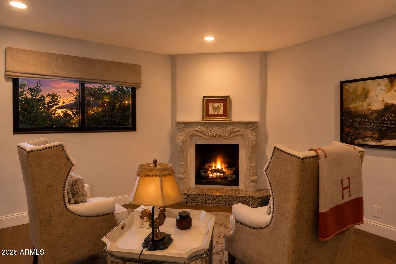 6701 North Scottsdale Road, Unit 24 Scottsdale, AZ 85250 - Photo 9 of 27 reading room
