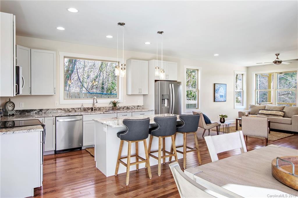 79 Green Oak Road Woodfin, NC 28804 - Photo 10 of 26 Gallery Image 10