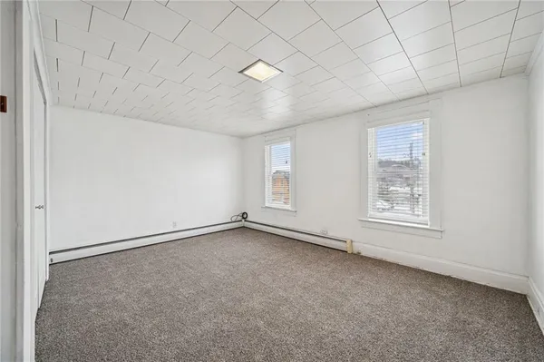 $119,900 | 1002 North 3rd Street, Jeannette, PA 15644