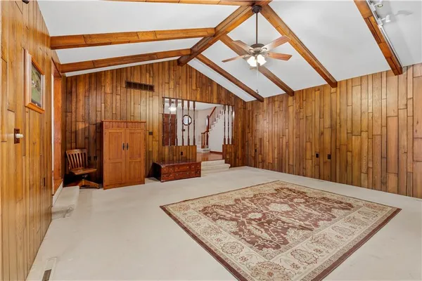 $560,000 | 24926 South 43rd Highway, Bronaugh, MO 64728