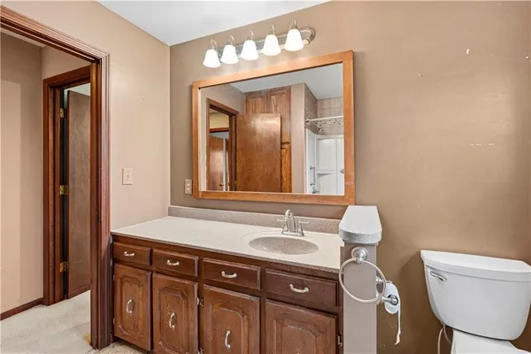 $560,000 | 24926 South 43rd Highway, Bronaugh, MO 64728