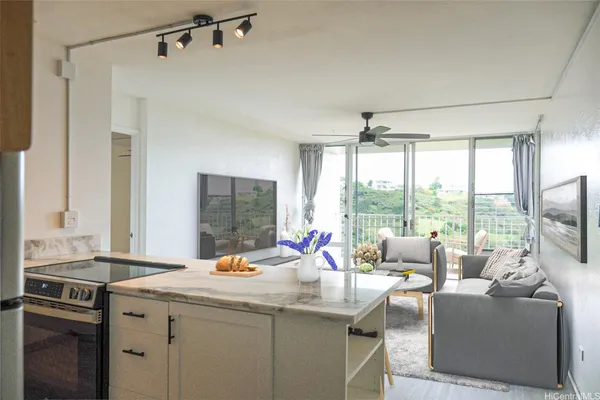 $580,000 | 98-715 Iho Place, Unit 4303, Aiea, HI 96701