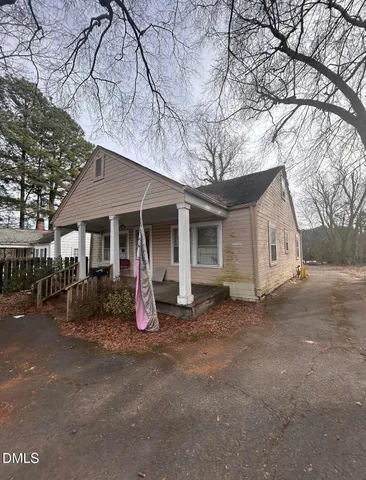 $274,900 | 3033 University Drive, Durham, NC 27707