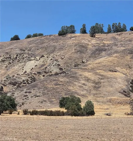 a view of a mountain view