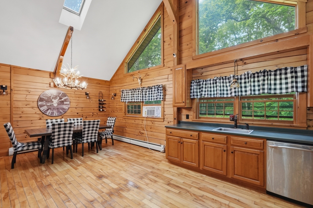 23 Lyman Barnes Road Brimfield, MA 01010 - Photo 11 of 31