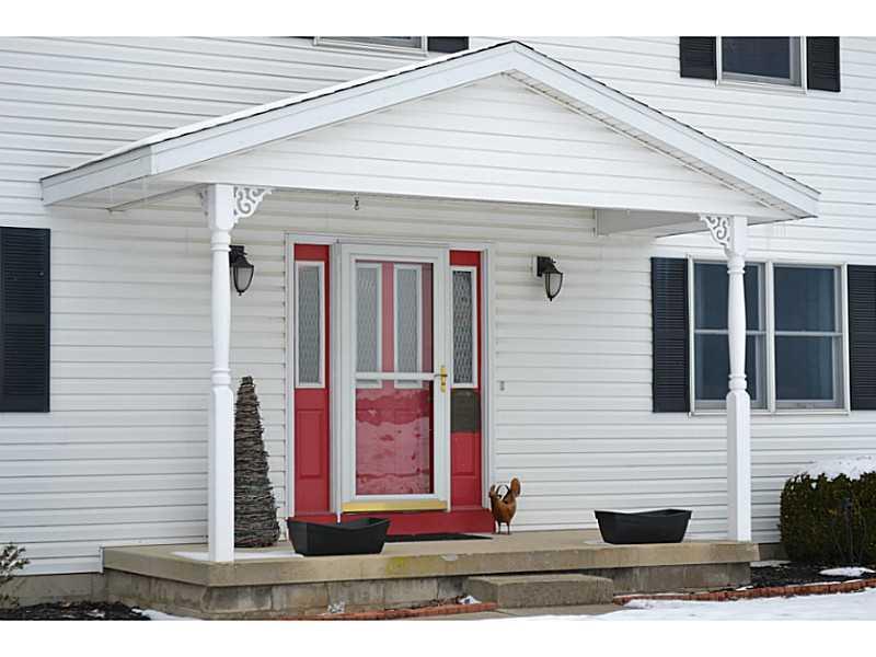 1576 Hinkle Road Springfield, OH 45505 - Photo 3 of 25