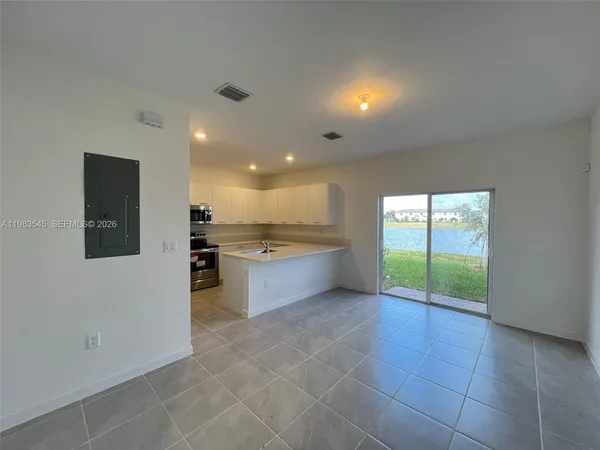 $3,000 | 2383 Northwest 122nd Street, Unit 2383, Miami, FL 33167