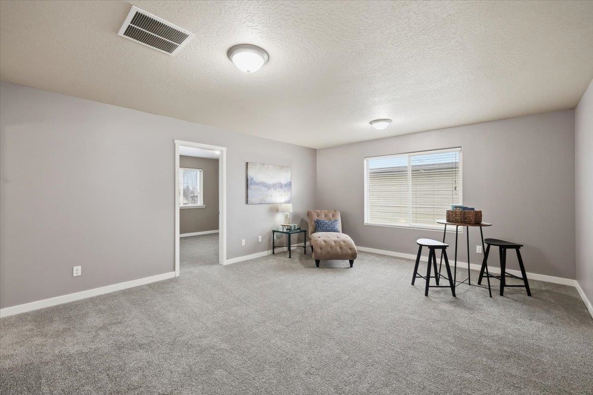 616 South Moen Street Spokane Valley, WA 99016 - Photo 18 of 44