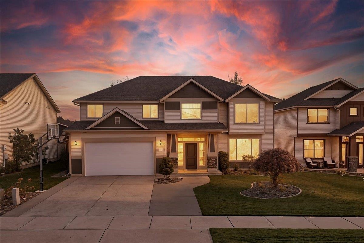 616 South Moen Street Spokane Valley, WA 99016 - Photo 2 of 44