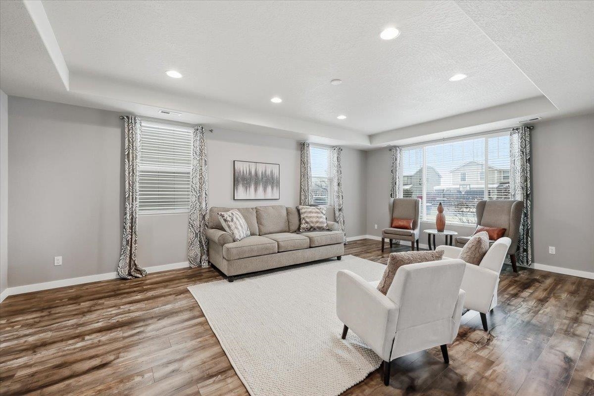 616 South Moen Street Spokane Valley, WA 99016 - Photo 6 of 44