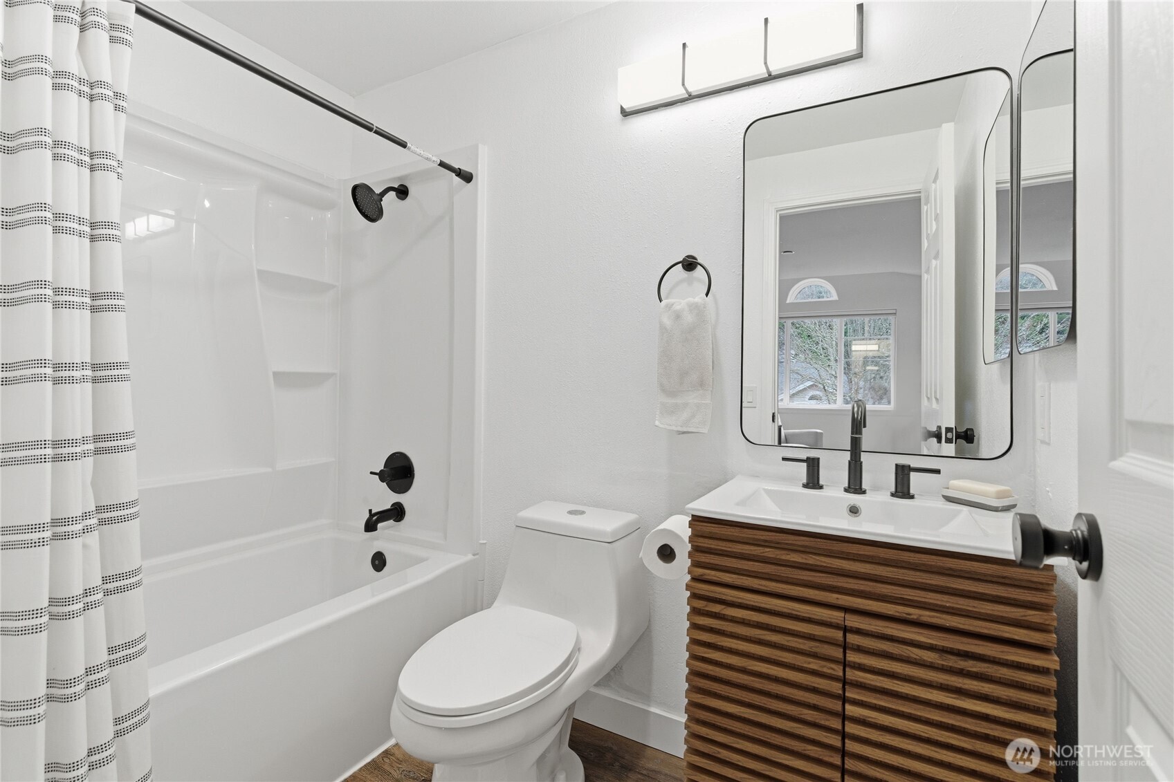 2300 Jefferson Avenue Northeast, Unit K146 Renton, WA 98056 - Photo 14 of 25