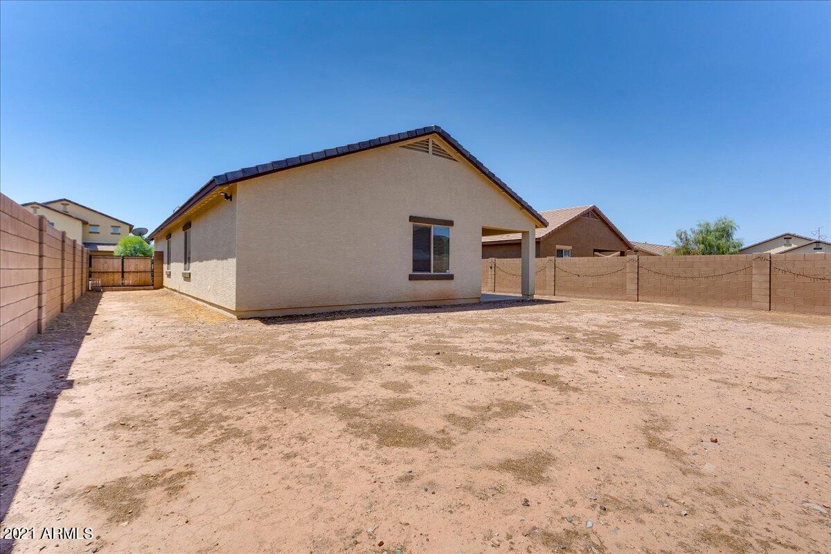 7542 West Carter Road Laveen, AZ 85339 - Photo 15 of 23 North-facing backyard