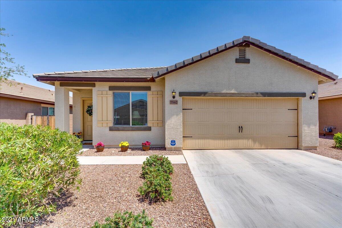 7542 West Carter Road Laveen, AZ 85339 - Photo 17 of 23 Easy-care landscaping