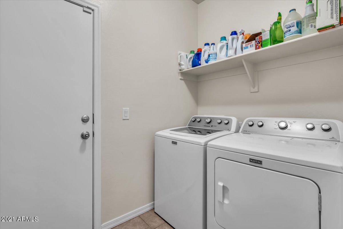7542 West Carter Road Laveen, AZ 85339 - Photo 21 of 23 Inside Laundry