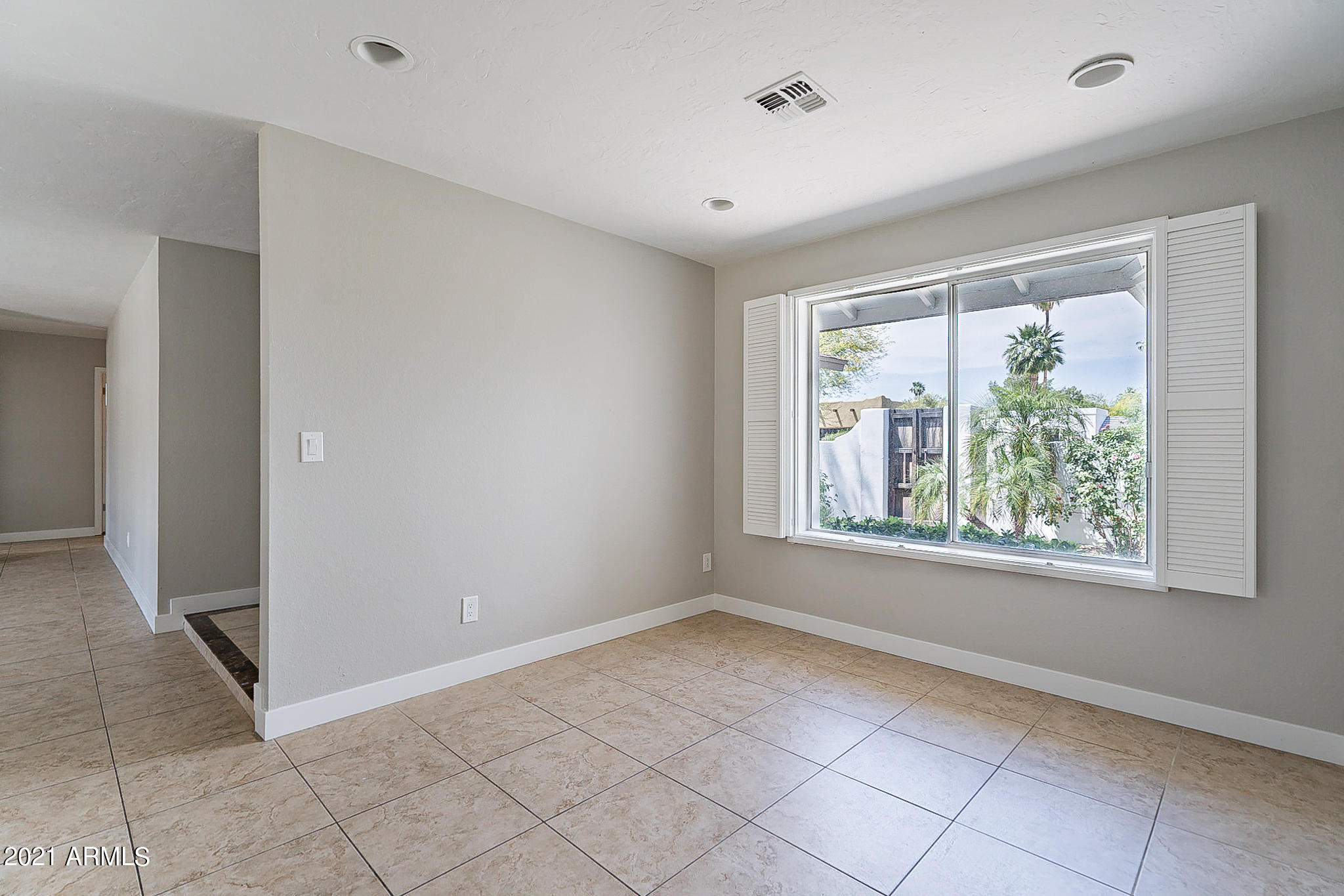 2541 East Cochise Road Phoenix, AZ 85028 - Photo 20 of 49 Cochise-20