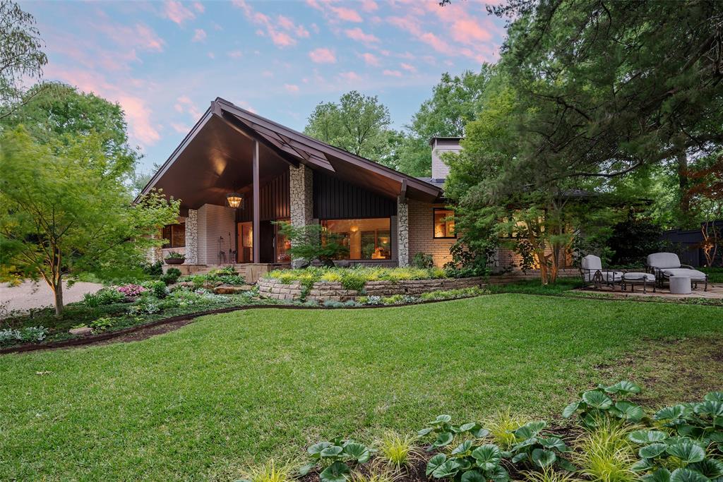 4651 Chapel Hill Road Dallas, TX 75214 - Photo 2 of 34