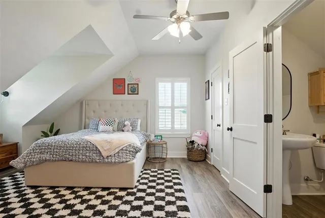 $895,000 | 7741 Gossett Road, Lake Charles, LA 70605