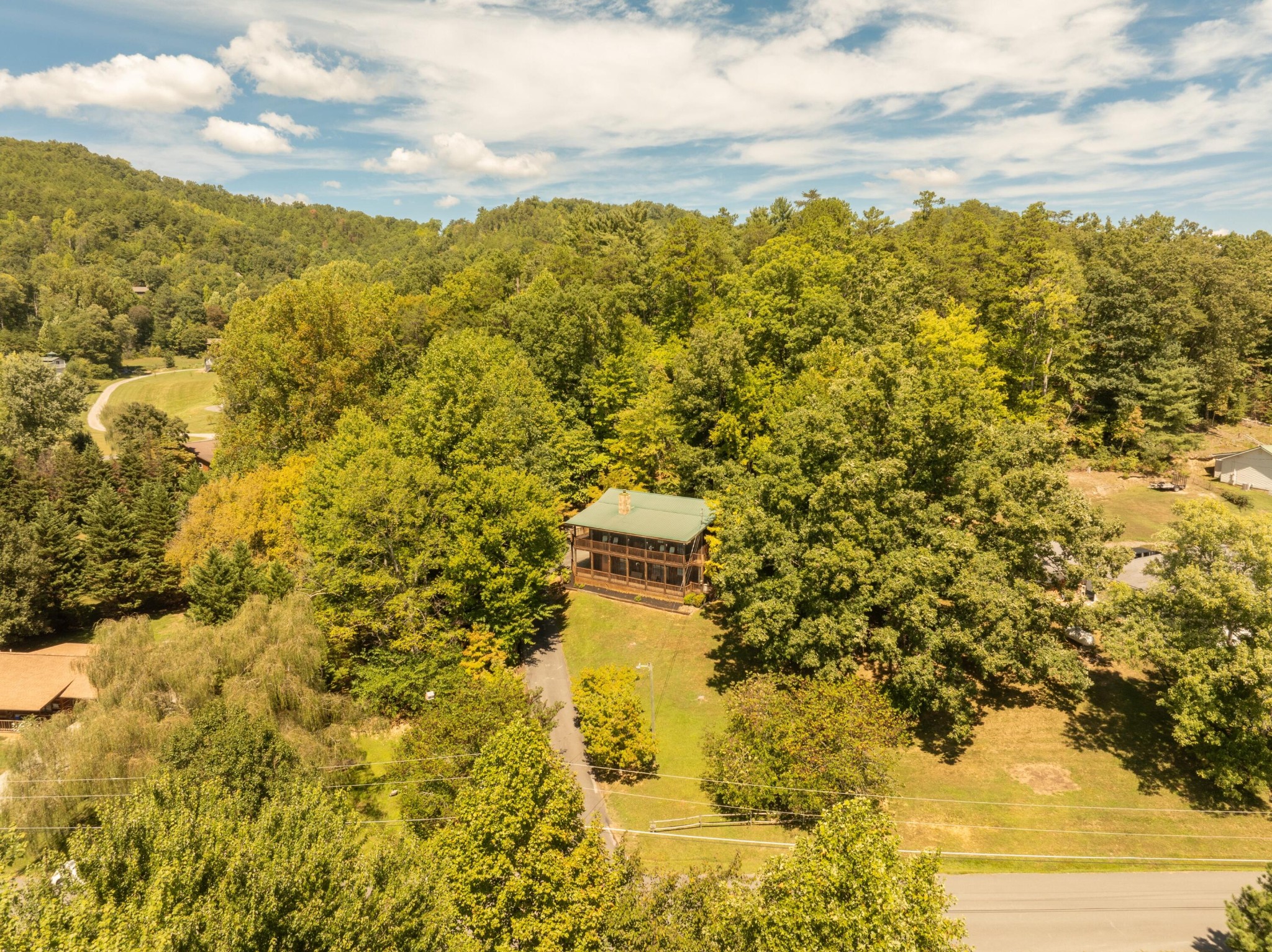 4041 Wears Cove Road Sevierville, TN 37862 - Photo 16 of 50