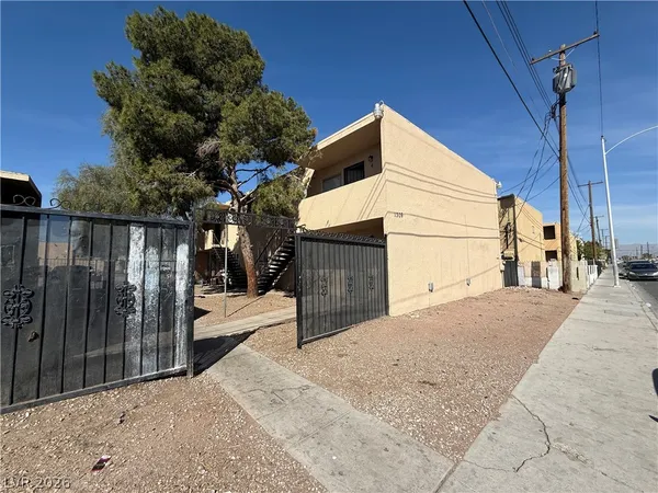 $990 | 1309 North 23rd Street, Unit 3, Las Vegas, NV 89101
