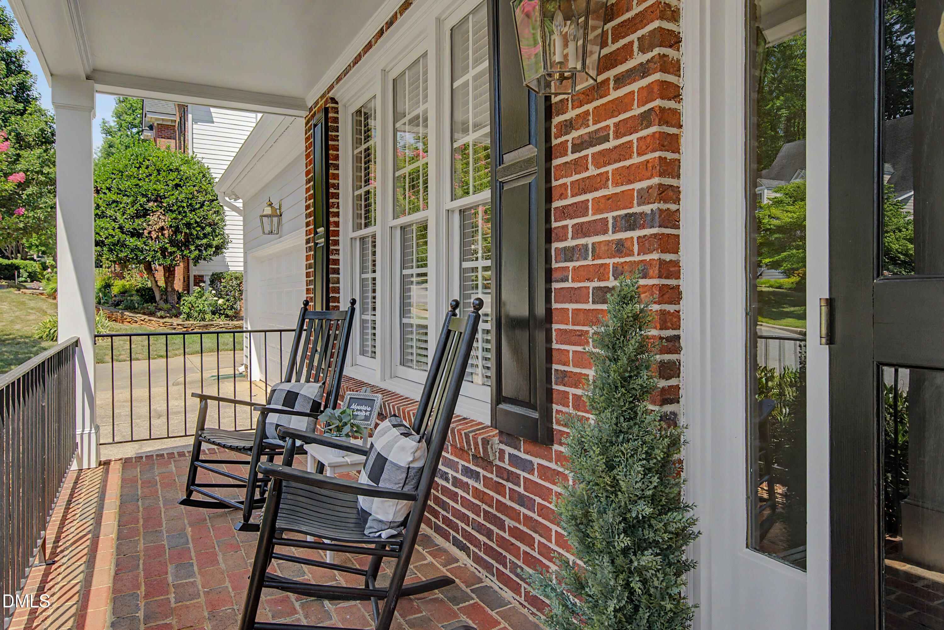 4004 Heathgate Lane Raleigh, NC 27613 - Photo 5 of 53 4004Hearthgate-56