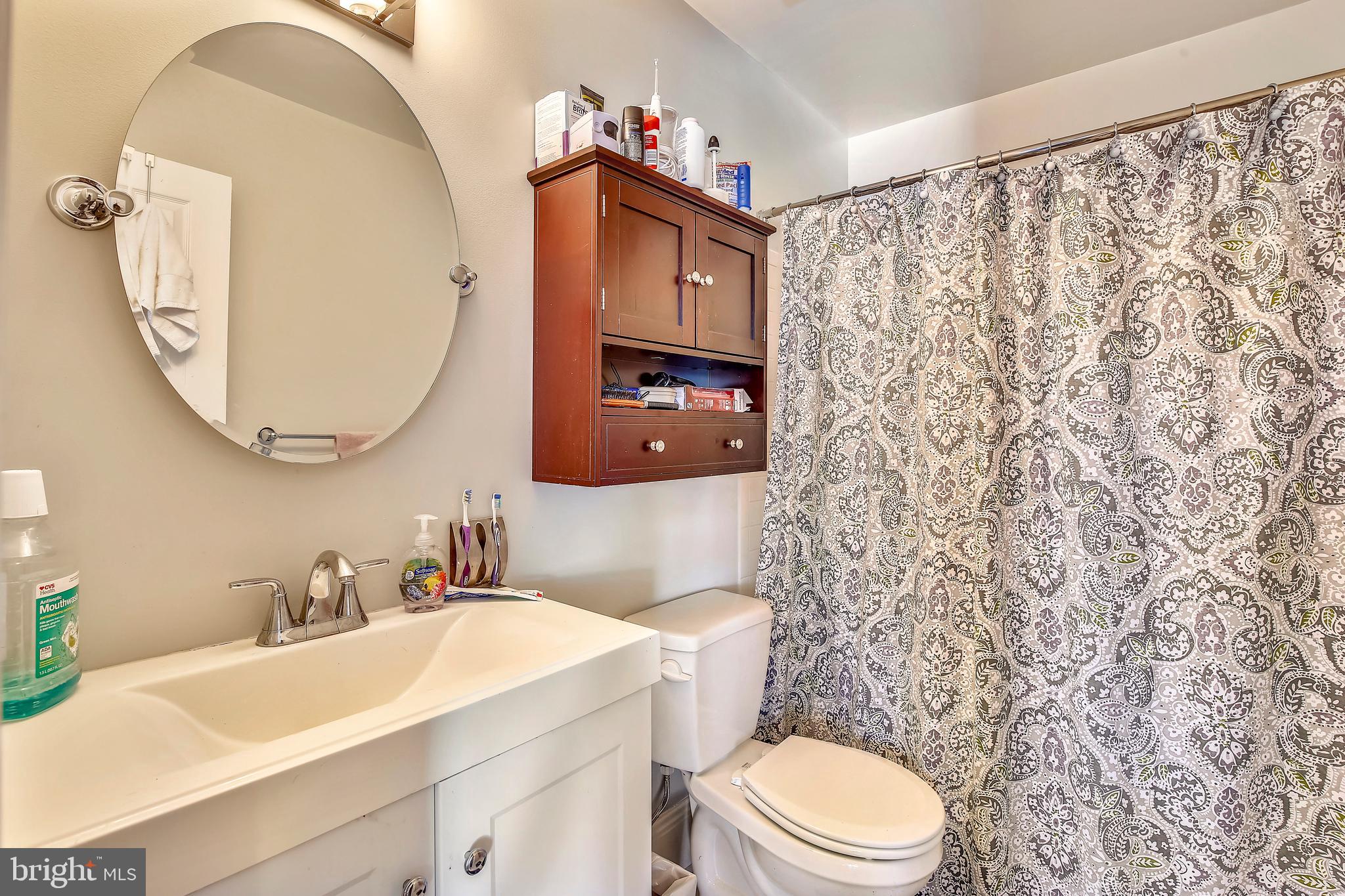 736 11th Street Northeast Washington, DC 20002 - Photo 18 of 43 Unit 1 Top Floor BA