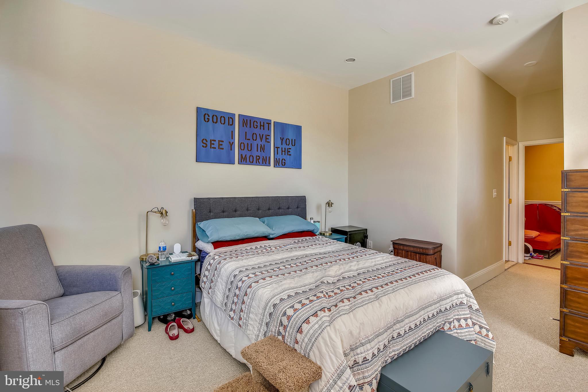 736 11th Street Northeast Washington, DC 20002 - Photo 31 of 43 Unit 2 Upper Level BR