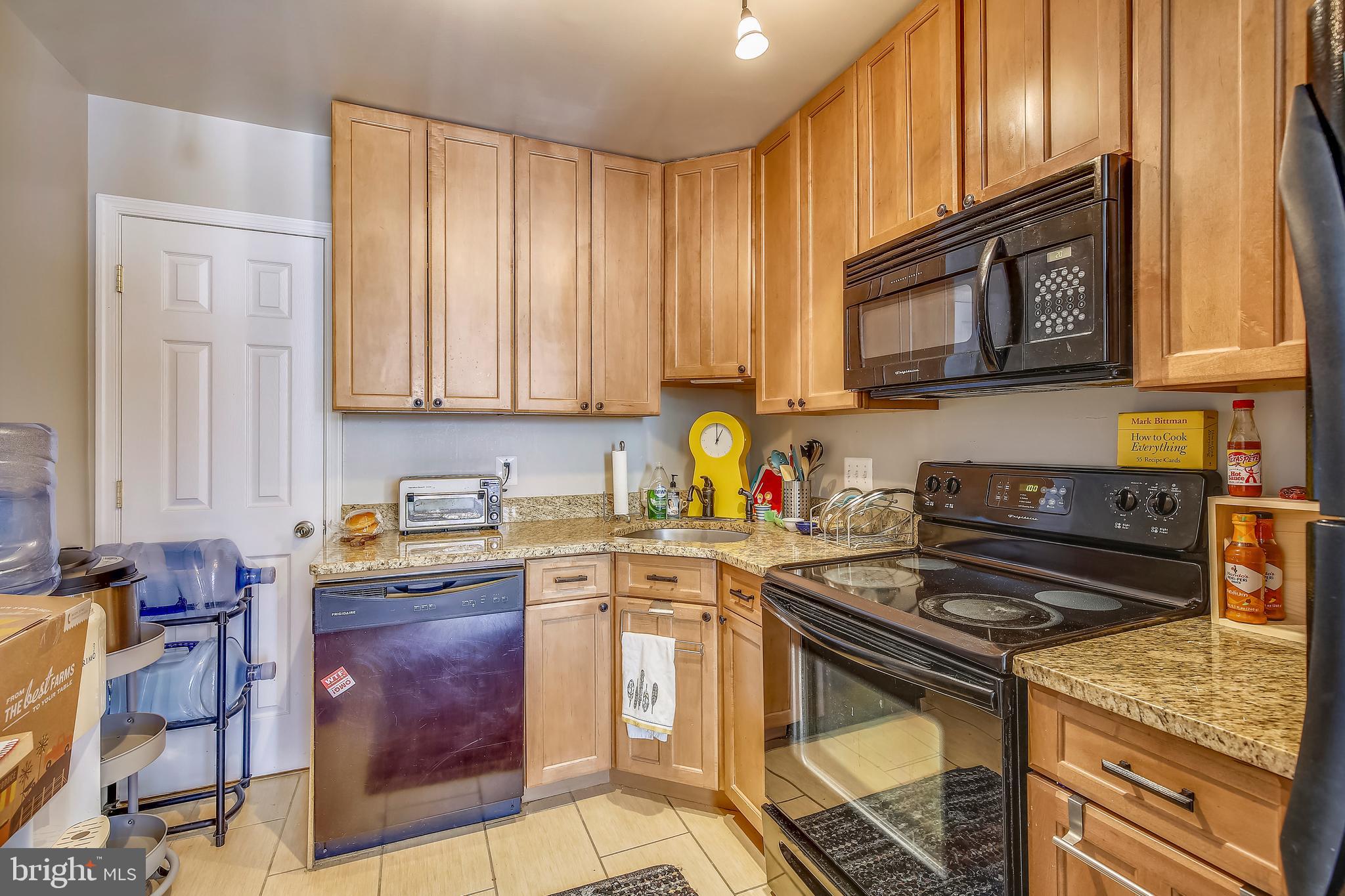 736 11th Street Northeast Washington, DC 20002 - Photo 7 of 43 Unit 1 Kitchen