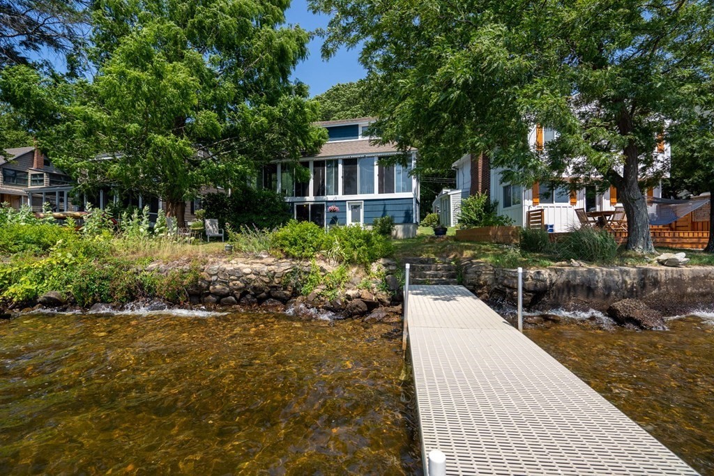 48 Lake Attitash Road Amesbury, MA 01913 - Photo 7 of 38 Gallery Image 7