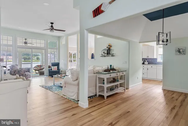 $2,450 | 298 Lakeside Drive, Lewes, DE 19958
