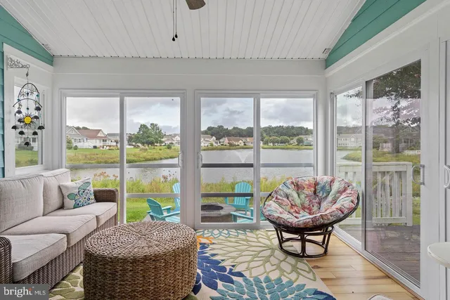 $2,450 | 298 Lakeside Drive, Lewes, DE 19958