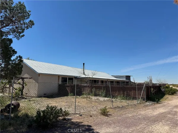 $308,000 | 46363 Valley Center Road, Unit A B, Newberry Springs, CA 92365